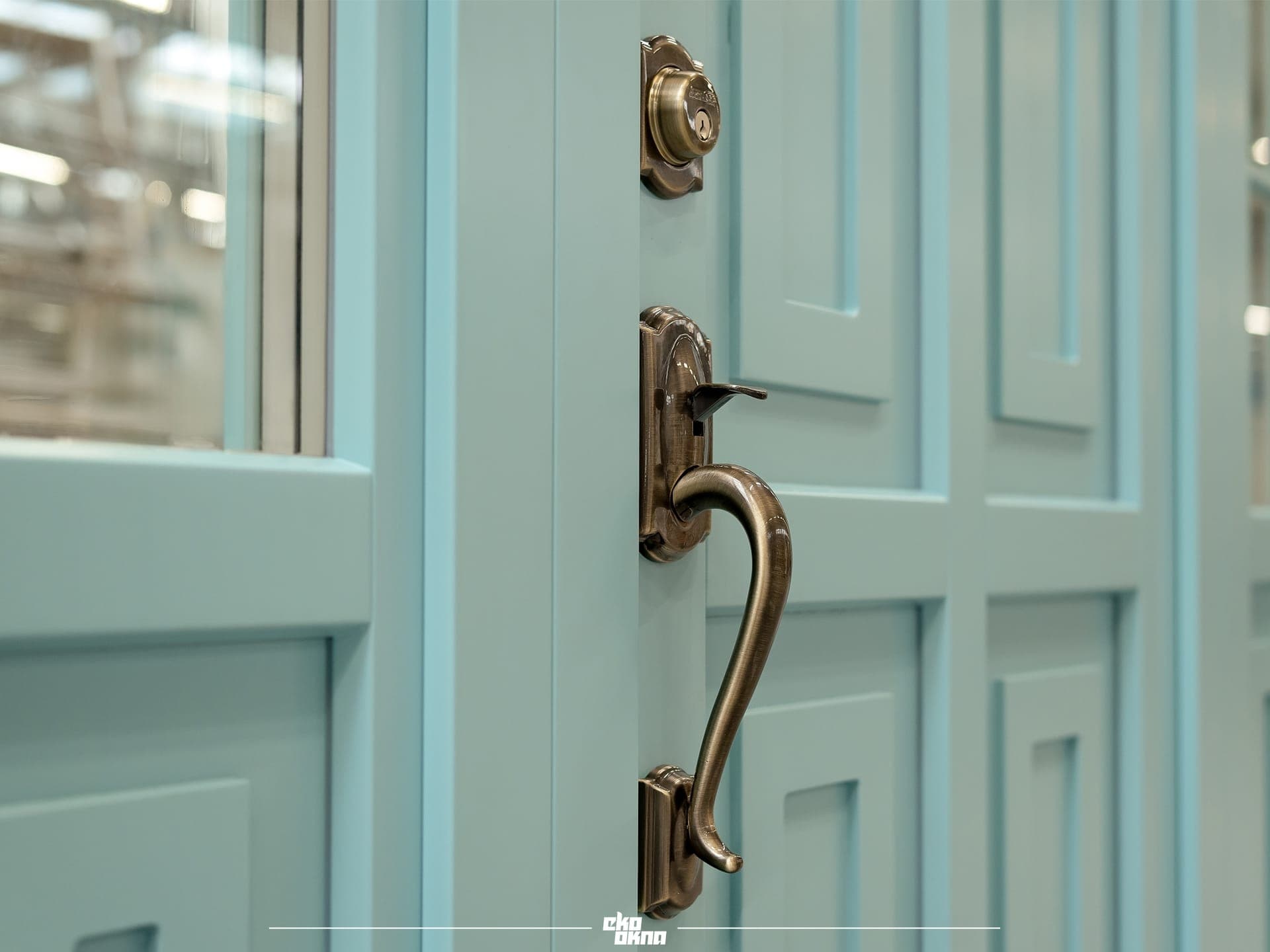 Realizacja – klamka drzwi